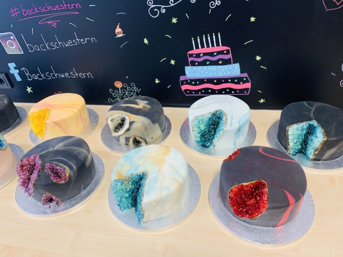 Basiskurs: Kristall-Torte – Bild 8