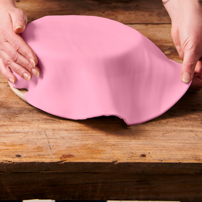 Ausgerollte Fondantdecke Sweet Pink 430g FC – Bild 2
